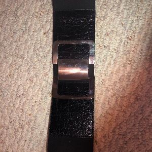 Express hook closure black belt